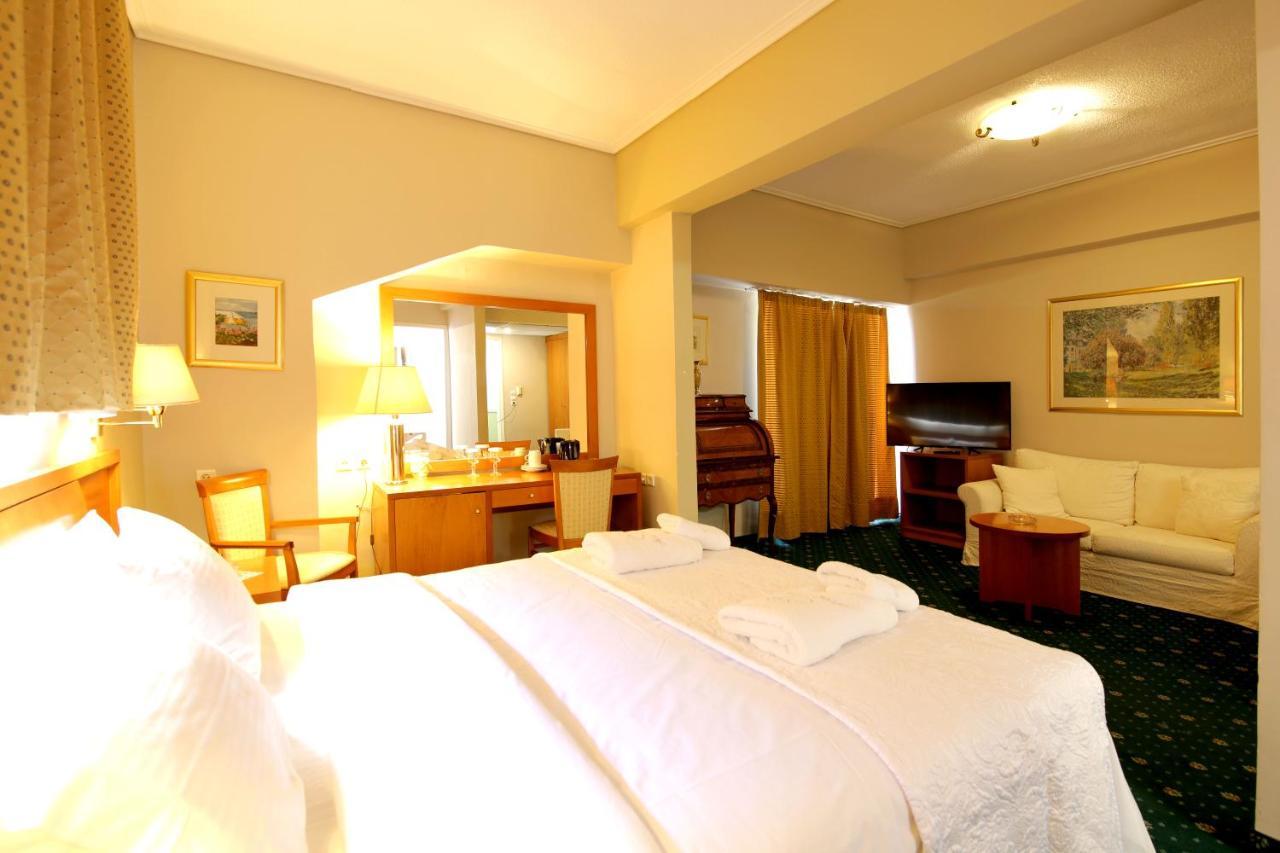 Hotel Philippos Levádeia المظهر الخارجي الصورة